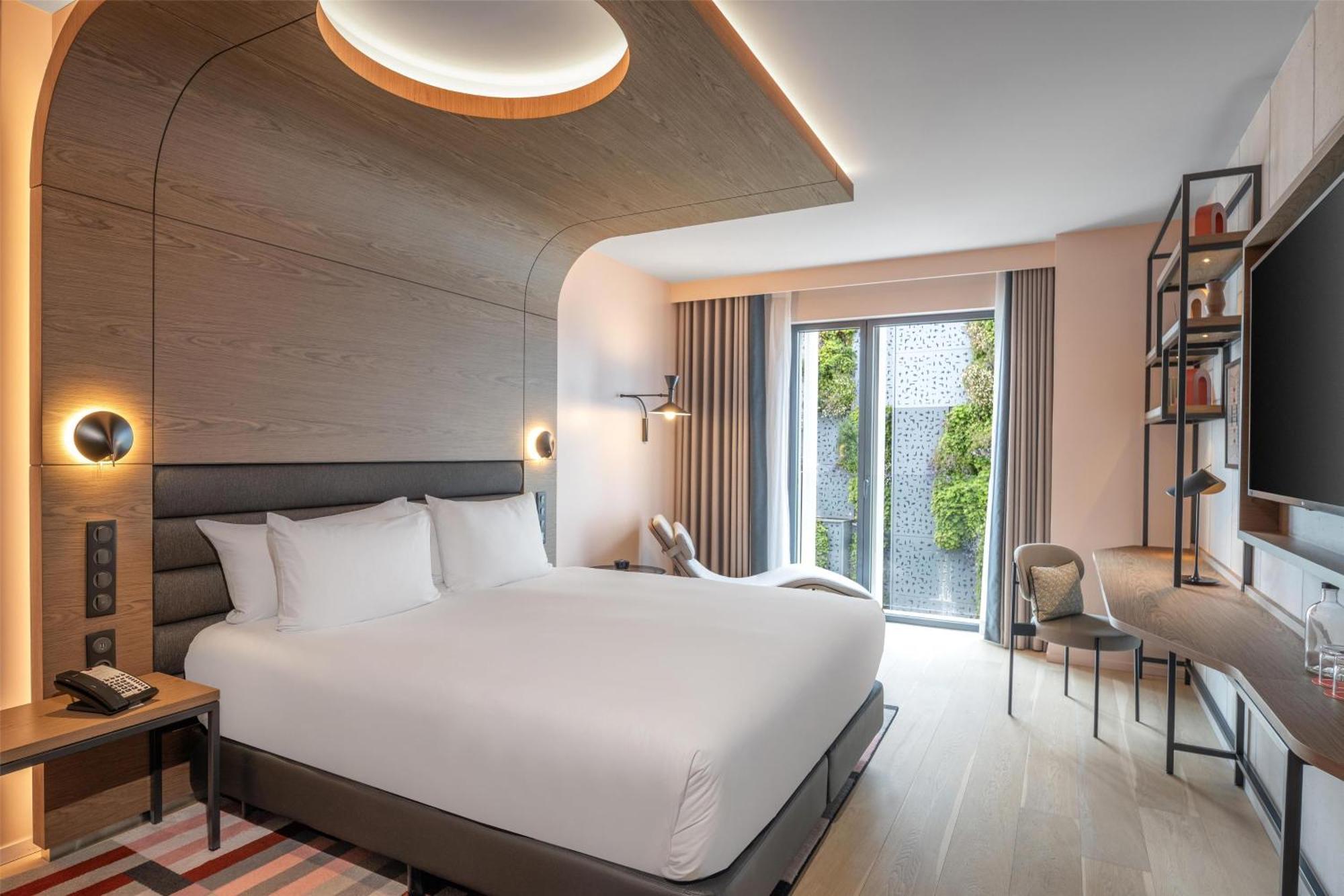 Canopy By Hilton Eiffel Tower 4* Parigi