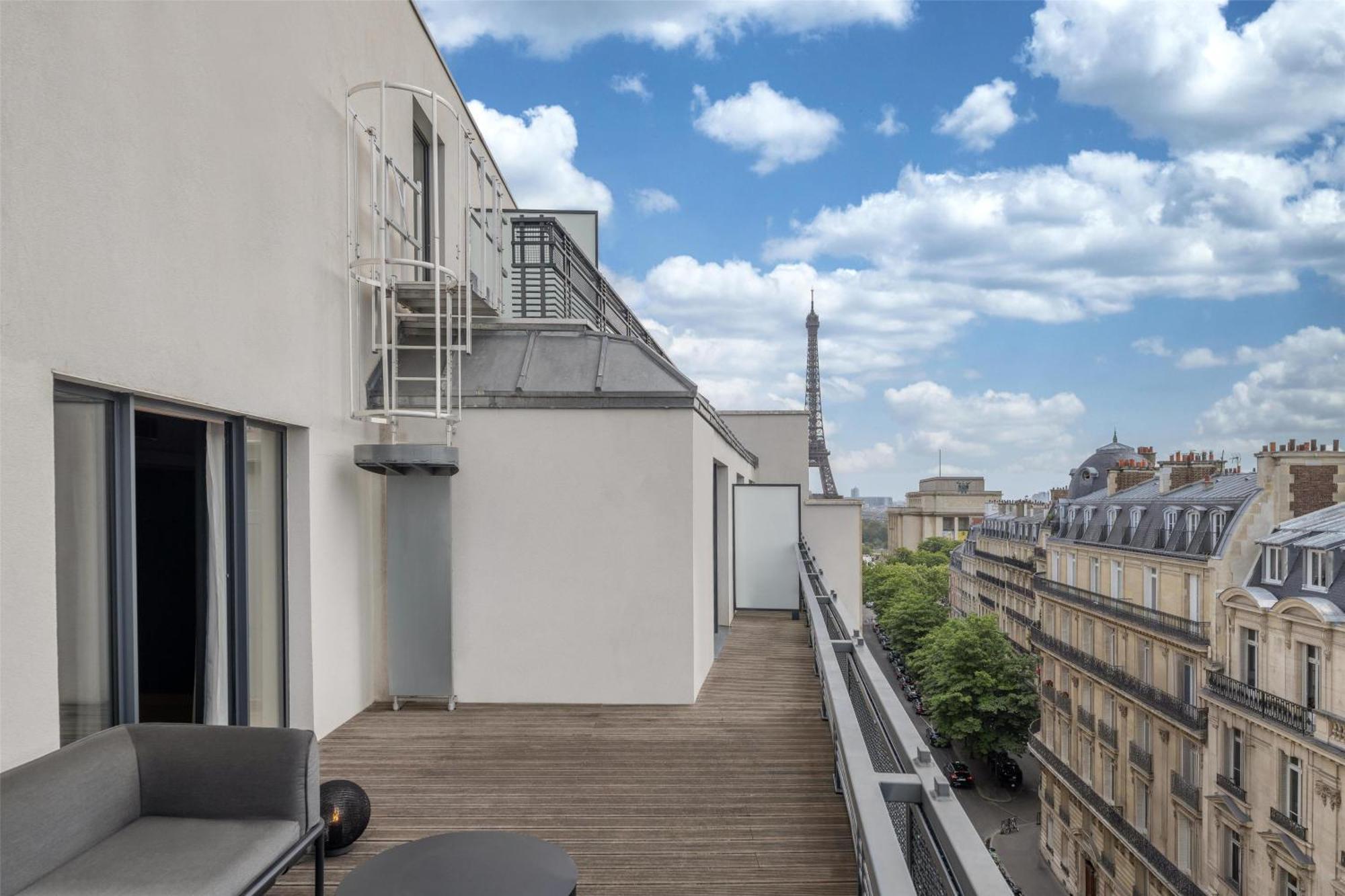 Canopy By Hilton Eiffel Tower Hotel Parigi