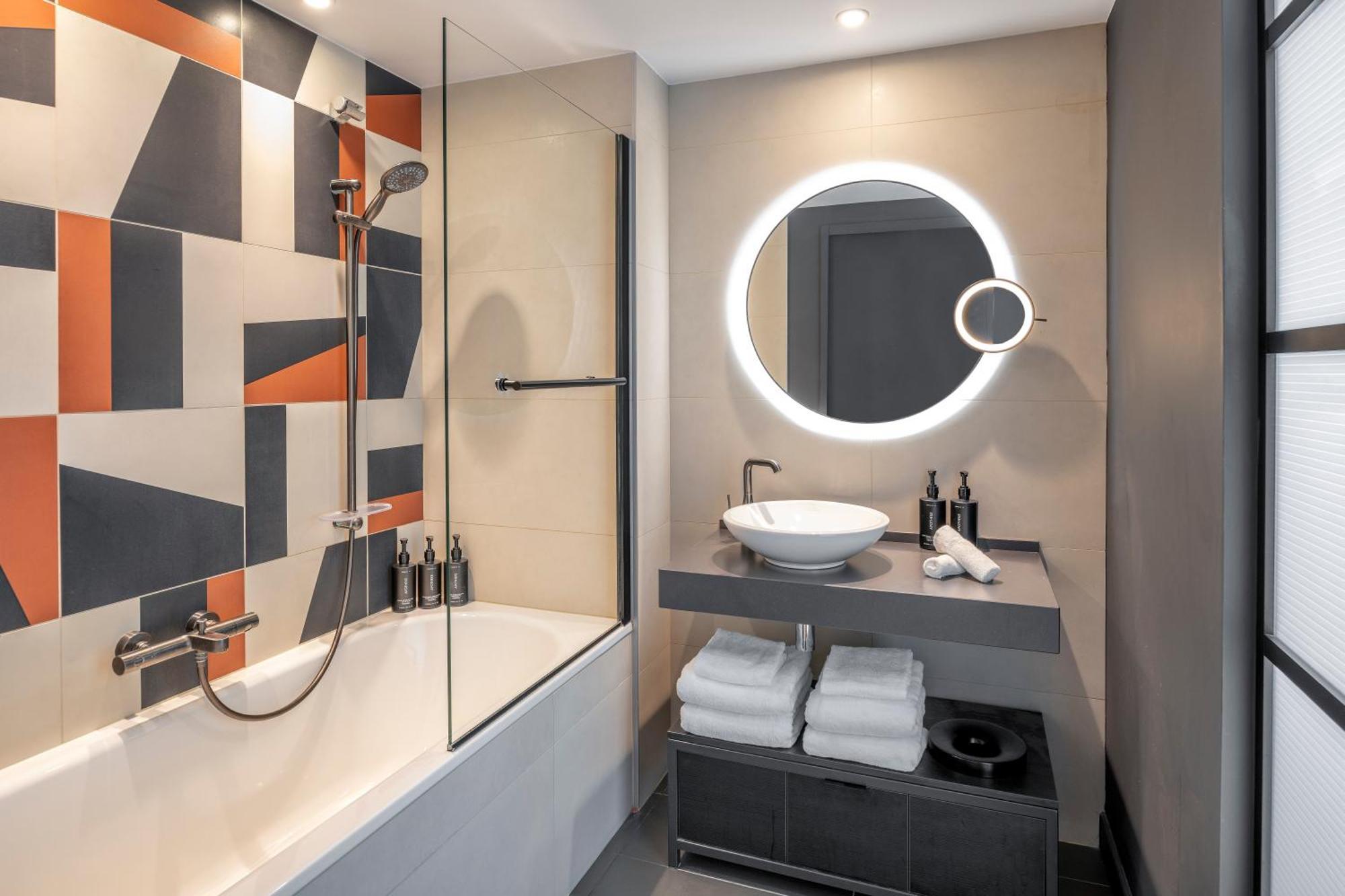 Canopy By Hilton Eiffel Tower 4* Paris